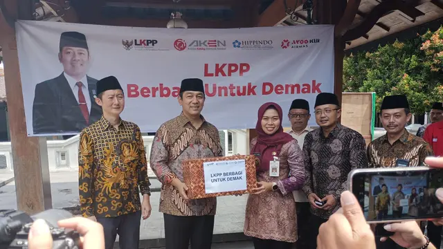 Bantuan dari LKPP untuk Korban Banjir di Demak