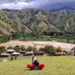 Mengintip Keindahan Lembah Ollon, Surga Tersembunyi di Toraja