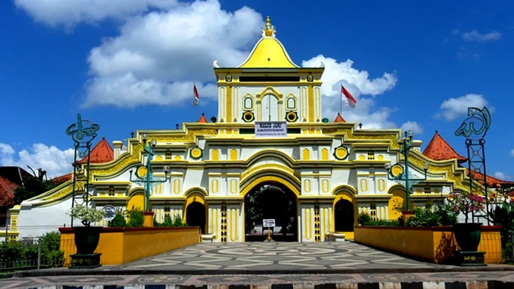 Eksplorasi Pulau-pulau Cantik di Jawa Timur