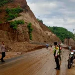 Longsor Terjadi di Lima Lokasi Sepanjang Jalur Ende-Nangaba